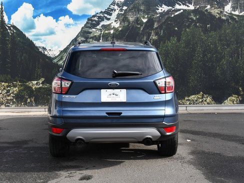 Used 2018 Ford Escape SEL image 10