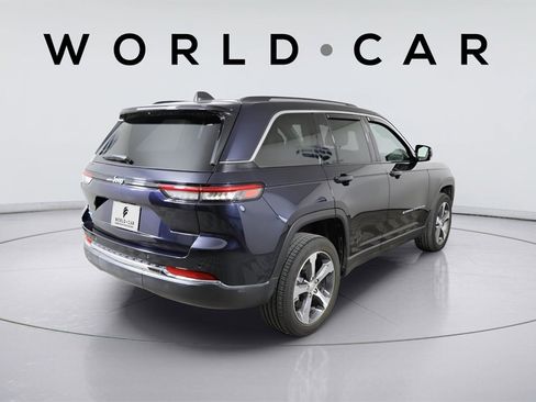 Used 2022 Jeep Grand Cherokee Limited 4xe image 7