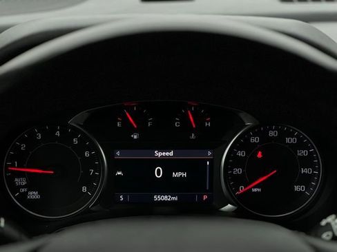 Used 2024 GMC Terrain SLT image 35