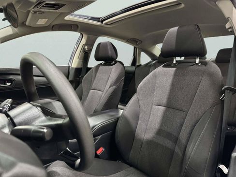 Used 2023 Honda Accord EX image 21