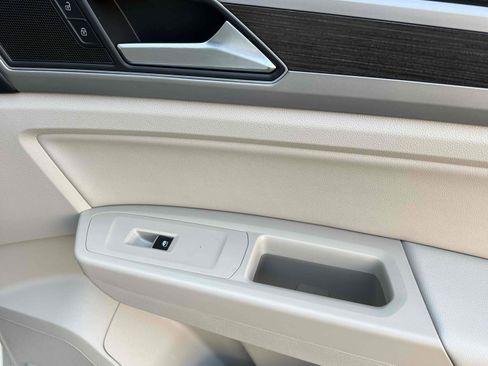 Used 2019 Volkswagen Atlas SE w/ Towing Package image 77