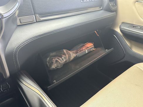 Used 2019 RAM 1500 Limited w/ Advanced Safety Group image 28