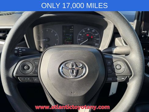 Used 2024 Toyota Corolla LE FWD image 9