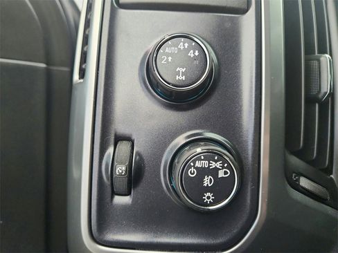 Used 2016 Chevrolet Silverado 1500 LT w/ All Star Edition image 26