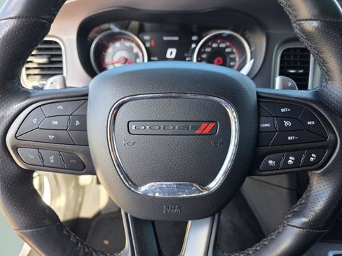 Used 2023 Dodge Charger Scat Pack w/ Technology Group RWD image 32