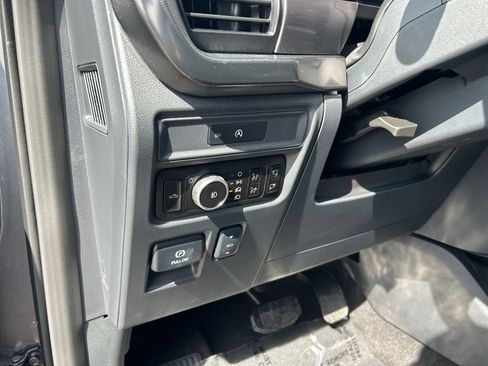 Used 2025 Ford F150 Lariat w/ Bed Utility Package AWD/4WD image 19