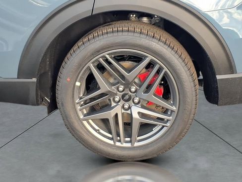 New 2026 Ford Explorer ST w/ Sun And Sound Package image 4