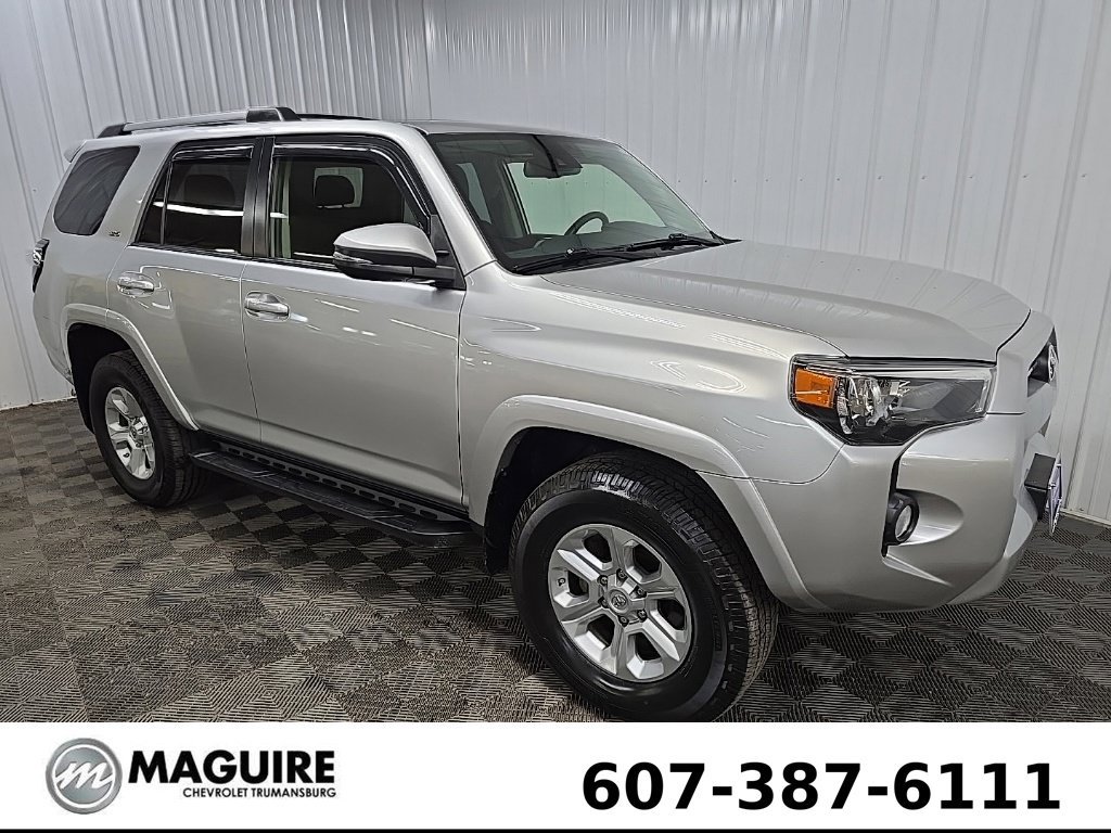 Used 2020 Toyota 4Runner SR5 Premium w/ Moonroof Package AWD/4WD image 7