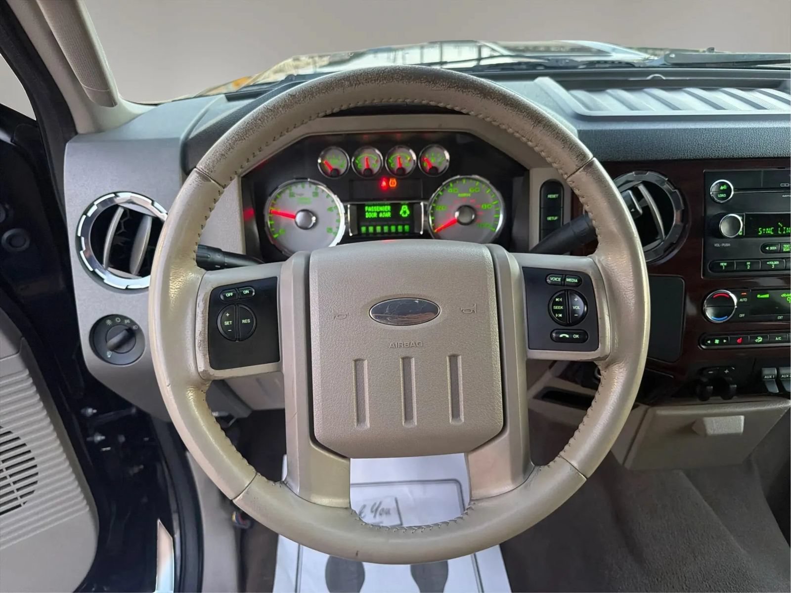 Used 2010 Ford F250 Lariat RWD image 21