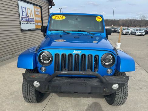 Used 2015 Jeep Wrangler Unlimited Sahara w/ Katzkin Premium Leather Group image 2