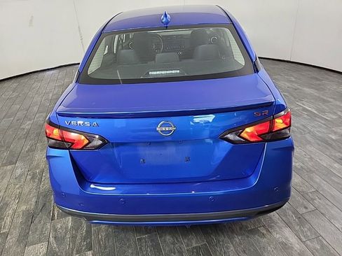 Used 2024 Nissan Versa SR image 7