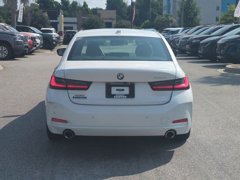 Used 2024 BMW 330i Sedan RWD image 5