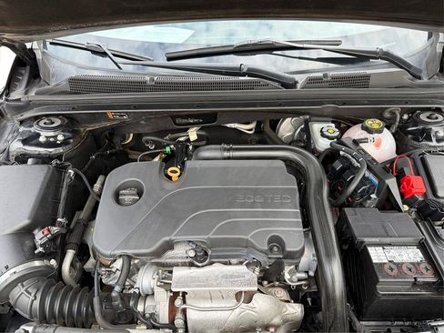 Used 2020 Chevrolet Malibu LT image 12