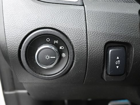 Used 2017 Ford Taurus SHO AWD/4WD image 20