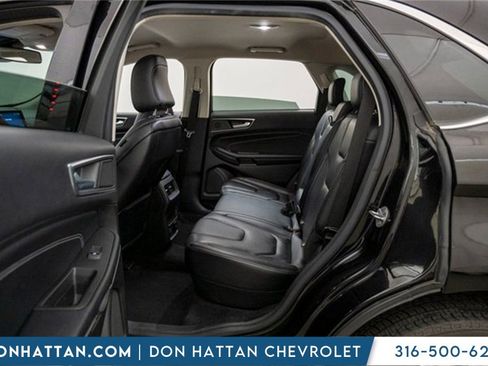 Used 2022 Ford Edge Titanium image 23