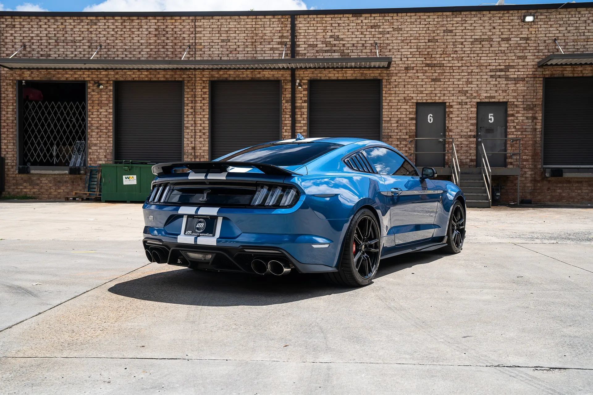 Used 2020 Ford Mustang Shelby GT500 w/ Technology Package RWD image 9