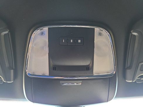 Used 2023 Dodge Charger R/T w/ Navigation & Travel Group RWD image 33