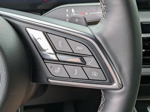 Used 2025 Buick Enclave Avenir w/ Super Cruise Package FWD image 26