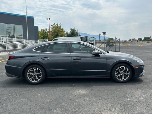 Used 2020 Hyundai Sonata SEL FWD image 2