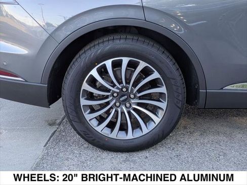 Used 2023 Lincoln Aviator Reserve w/ Equipment Group 201A image 9