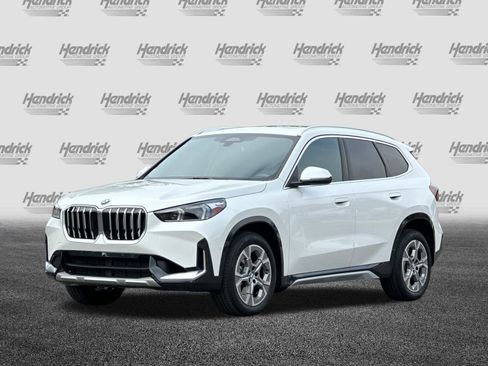Used 2025 BMW X1 xDrive28i w/ Convenience Package image 9