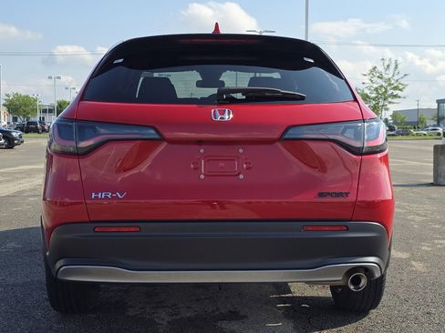 Used 2025 Honda HR-V Sport image 18