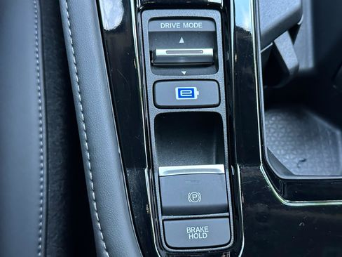 Used 2025 Honda Accord Touring image 31