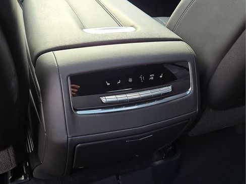 Used 2024 Cadillac Escalade V w/ Heavy-Duty Trailer Package image 16
