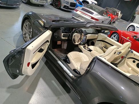 Used 2018 Maserati GranTurismo MC RWD image 6