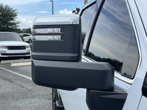Used 2026 GMC Sierra 2500 Denali Ultimate AWD/4WD image 11