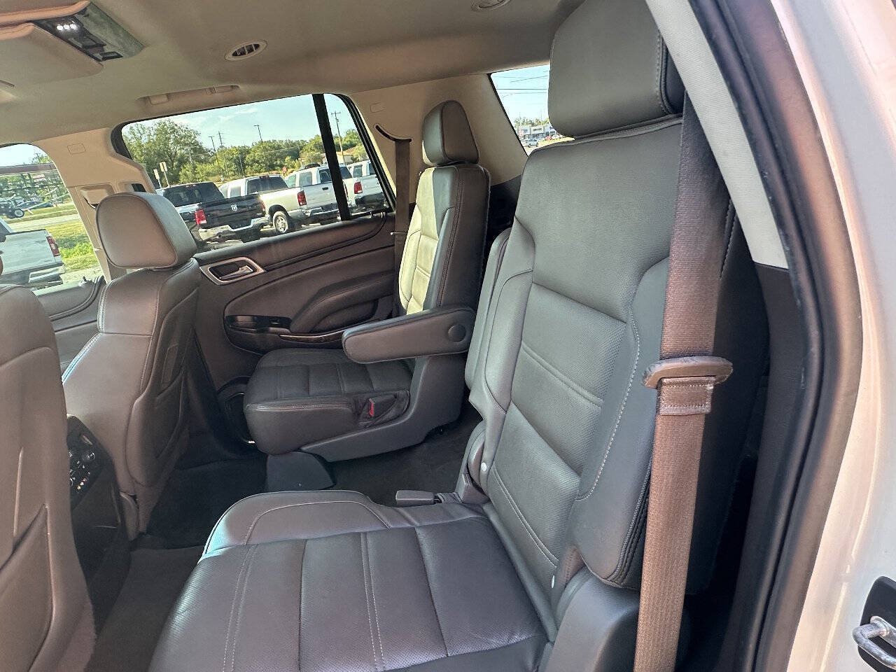 Used 2015 GMC Yukon Denali w/ Open Road Package AWD/4WD image 11