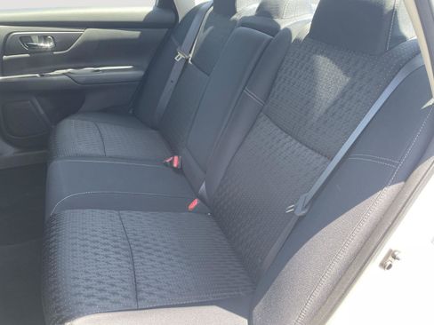 Used 2016 Nissan Altima 2.5 S w/ Power Driver Seat Package FWD image 25