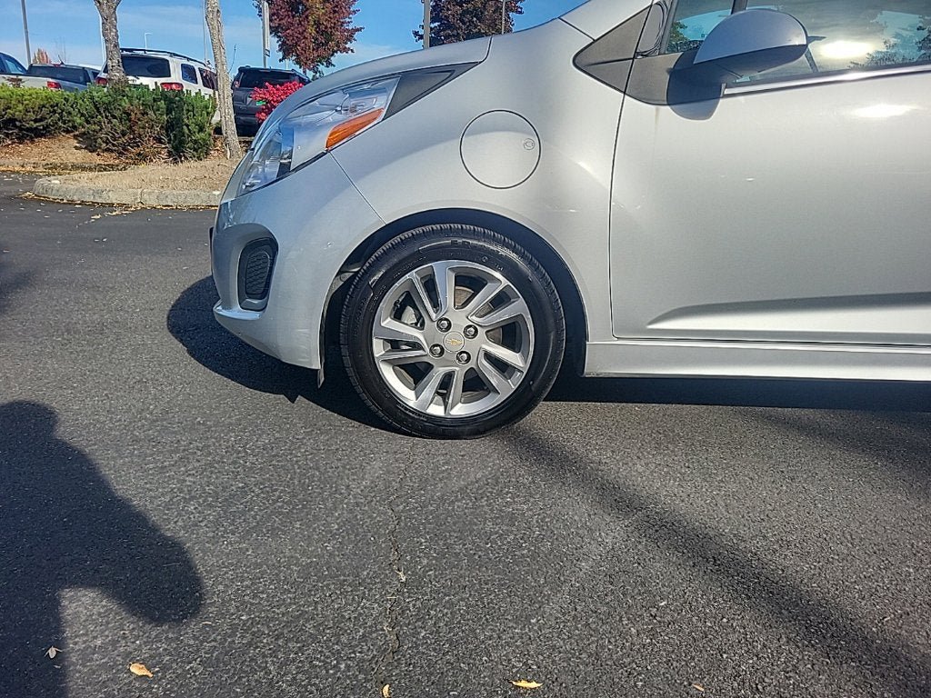 Used 2016 Chevrolet Spark LT FWD image 9