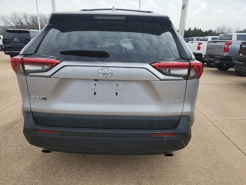 Used 2024 Toyota RAV4 XLE image 5