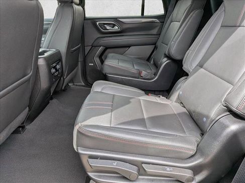 Used 2024 Chevrolet Tahoe RST w/ Luxury Package AWD/4WD image 18