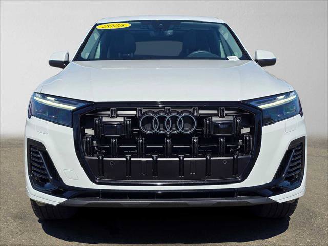 Certified 2025 Audi Q7 3.0T Premium Plus w/ Premium Plus Package AWD/4WD image 8