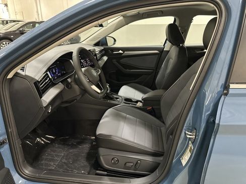 New 2026 Volkswagen Jetta SE FWD image 15