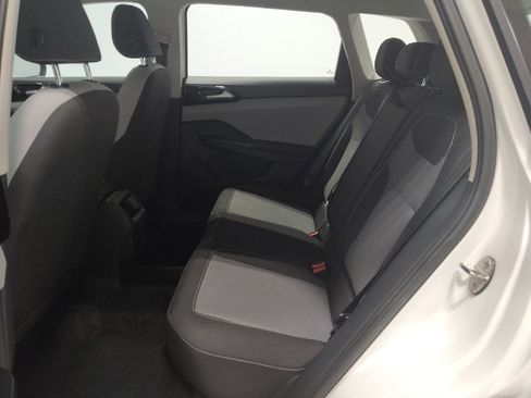 Used 2024 Volkswagen Taos S FWD image 18