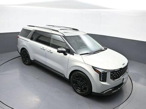 New 2026 Kia Carnival SX w/ SX Dark Edition Package FWD image 40