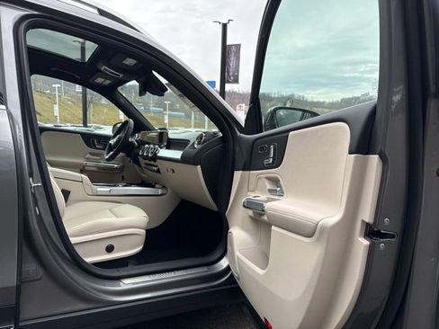 New 2026 Mercedes-Benz GLB 250 4MATIC image 26