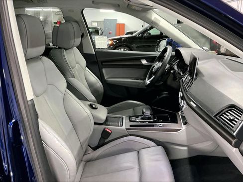 Used 2021 Audi Q5 Premium Plus w/ Premium Plus Package image 10