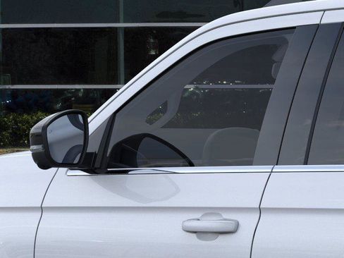 New 2026 Ford Expedition Active RWD image 20