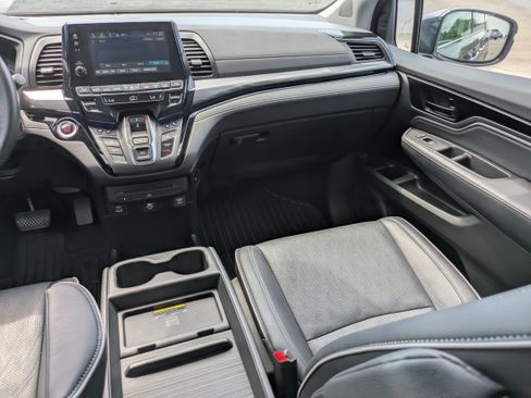 Certified 2024 Honda Odyssey Elite image 25