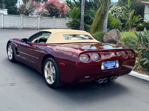 Used 2003 Chevrolet Corvette Convertible w/ Preferred Equipment Group1 image 11