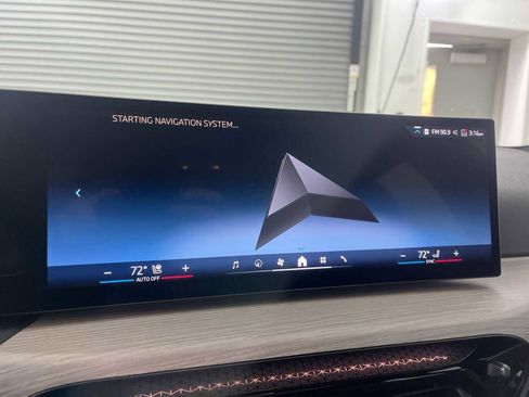 New 2026 BMW 330i xDrive Sedan w/ Premium Package image 20