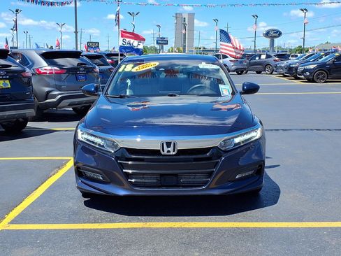 Used 2018 Honda Accord EX image 24