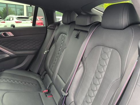 Used 2020 BMW X6 M Competition w/ Executive Package AWD/4WD image 18