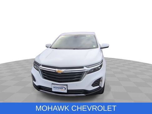 Used 2024 Chevrolet Equinox LT AWD/4WD image 3