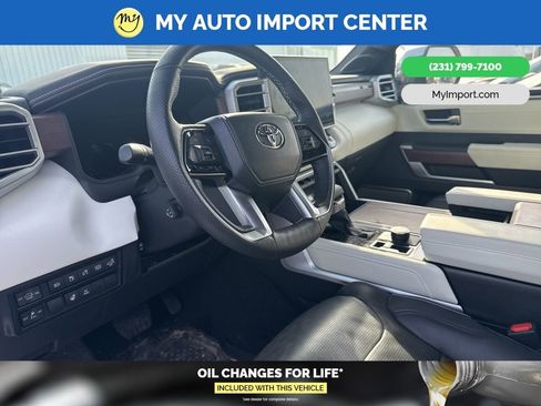 Used 2023 Toyota Sequoia Capstone image 8