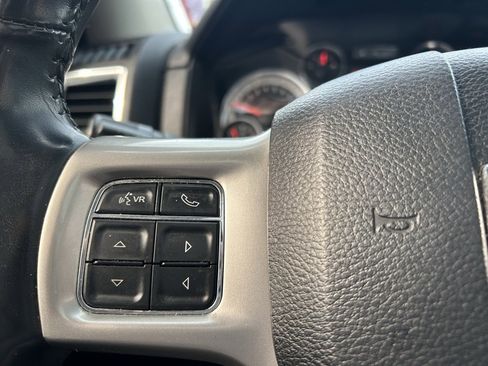 Used 2016 RAM 1500 Laramie w/ Convenience Group image 17